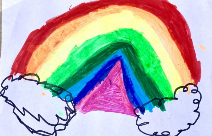 Kinderbild Wolken mit Regenbogen